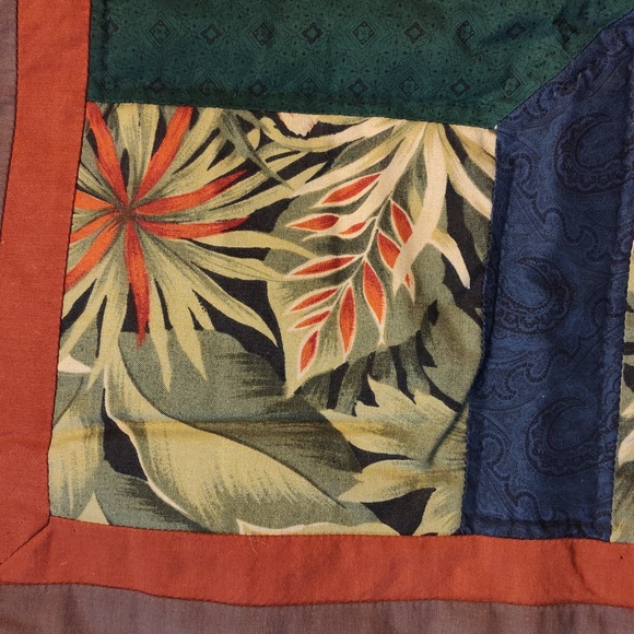 Beautiful Tiger Handmade Small Quilt With Tigers - Picture 13 of 16